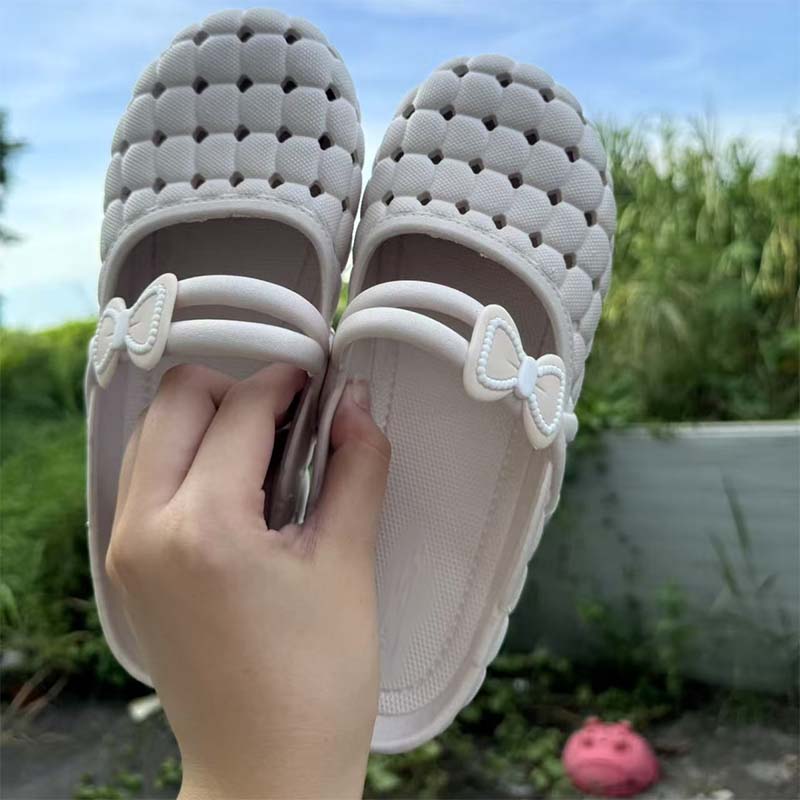 👡🌸 50% DE DESCONTO! Mules femininas de biqueira fechada e respiráveis – Leves, confortáveis e versáteis – Perfeitas para o dia a dia, para o escritório e para os dias quentes ☀️✨