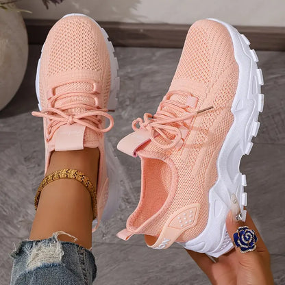 Comfortable and breathable trainers for women