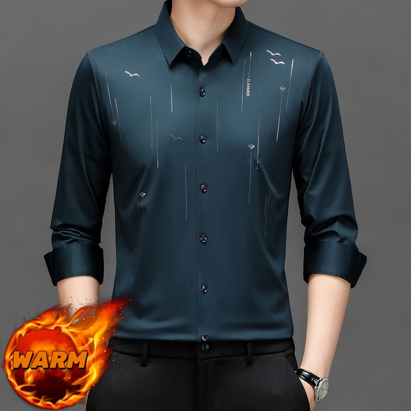 Camisa de arrugas caliente y cómoda para hombres