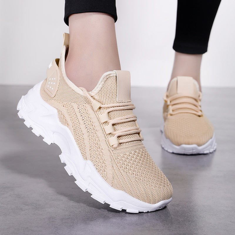 Comfortable and breathable trainers for women