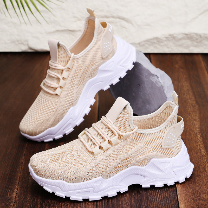 Comfortable and breathable trainers for women