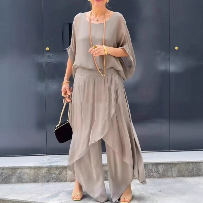 💋💃 Conjunto de duas peças em chiffon: top largo e calças largas com fenda