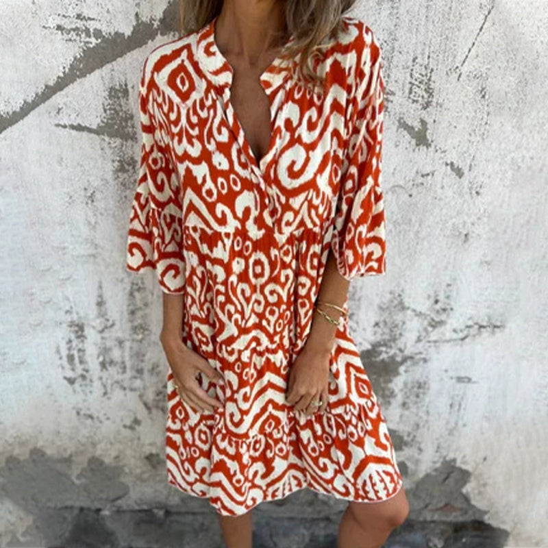✨👗Vestido com decote em V, estampado e mangas três quartos