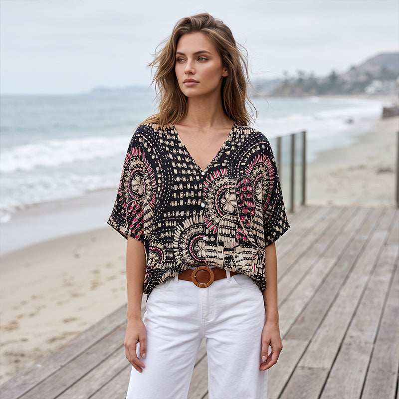 ✨👚Top feminino com decote em V, padrão boho e mangas em forma de asa de morcego