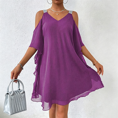 ✨ 💃Vestido comprido com decote em V e ombros à mostra – Recortes modernos e um corte elegante – Arrase em qualquer evento.
