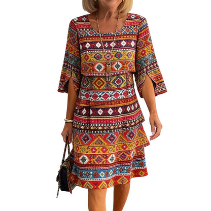 ✨👗Vestido feminino com estampa étnica, decote em V e camadas