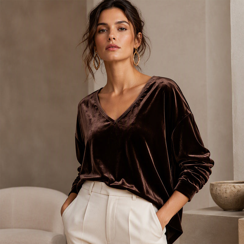 ☀️👚Estilo sazonal - Blusa de veludo com decote em V e mangas compridas – Conforto aconchegante e brilho sofisticado para os dias mais frescos