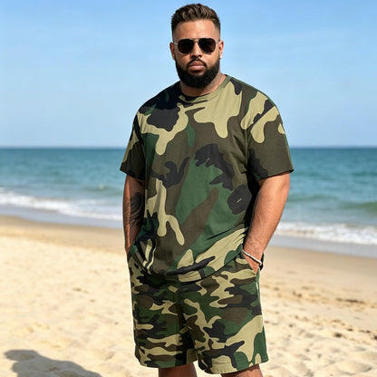 Conjunto de camiseta e shorts com estampa camuflada masculino