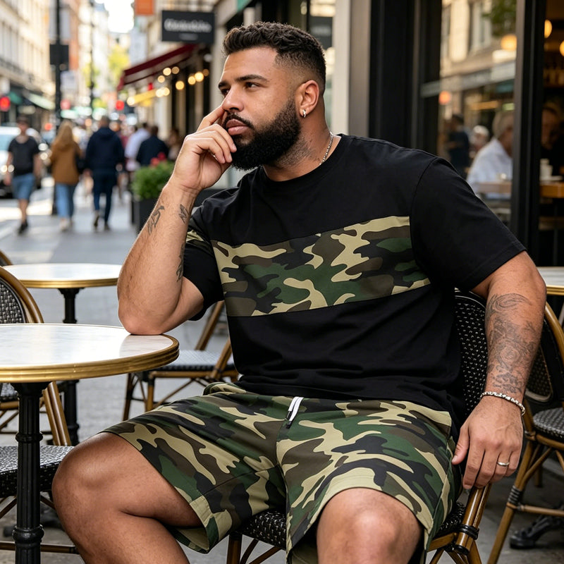 Conjunto de camiseta e shorts com estampa camuflada masculino